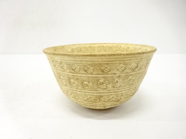 JAPANESE COLLECTIBLE / KAHIRA ZUKURI MISHIMATEGATE TEA BOWL